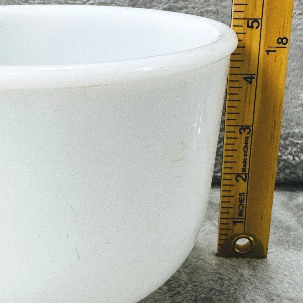 Vintage Glasbake for Sunbeam White Milk Glass Mixing Bowl with Spout 20 CJ 6.5in